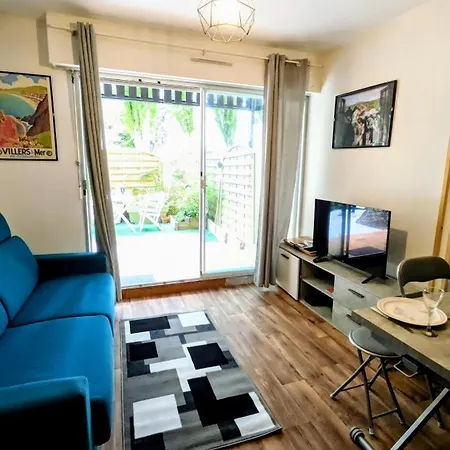 Le Petit Nid, T2 Rez De Jardin Avec Parking - Plage Et Commerces A 15 A Pied Villers-sur-Mer Exterior photo