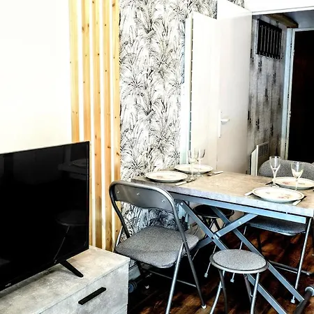 Le Petit Nid, T2 Rez De Jardin Avec Parking - Plage Et Commerces A 15 A Pied Villers-sur-Mer Exterior photo