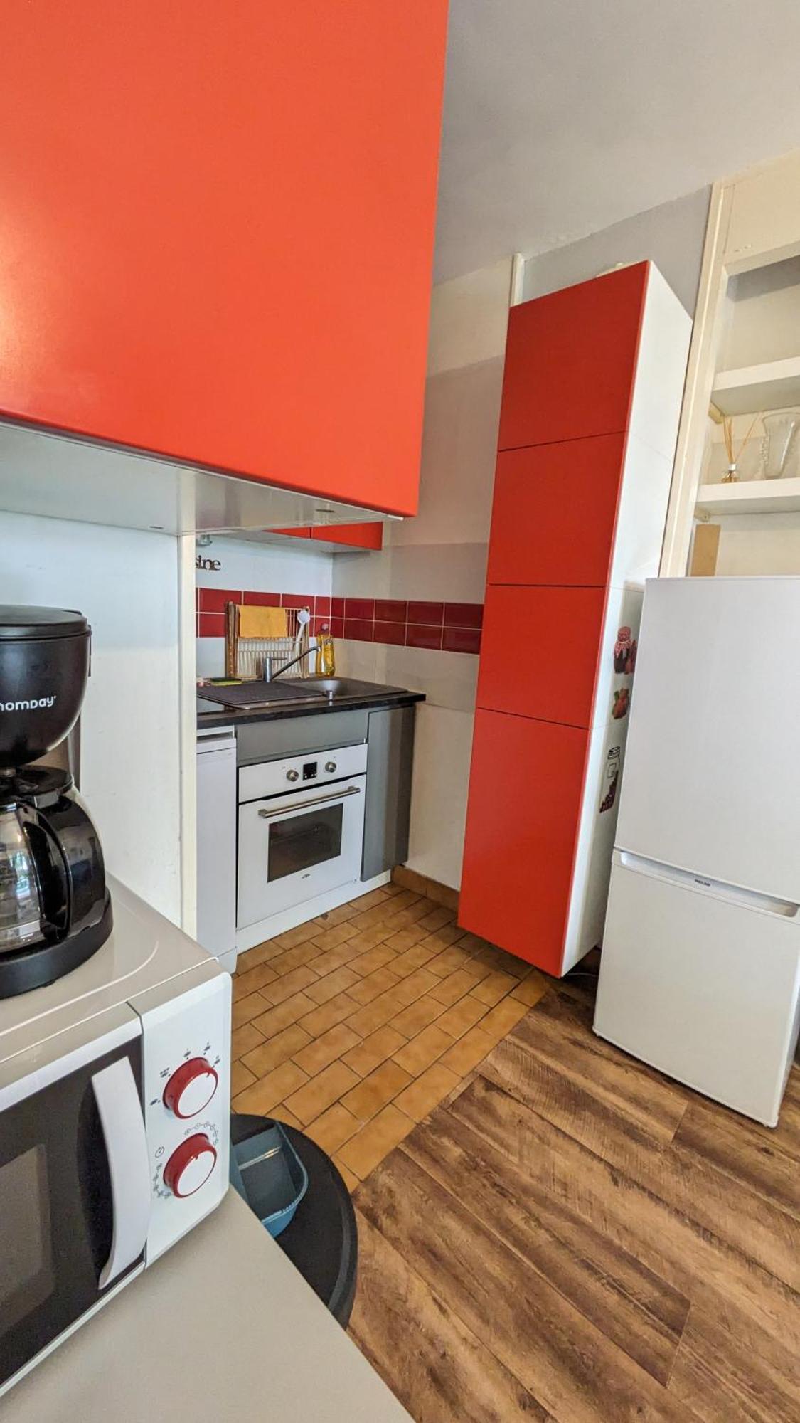 Apartment Le Petit Nid, T2 Rez De Jardin Avec Parking - Et Commerces A 15 A Pied *